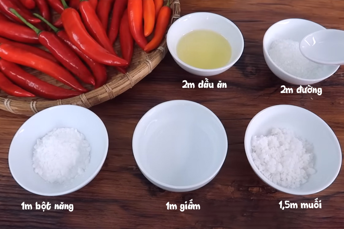 nguyen lieu lam tuong ot