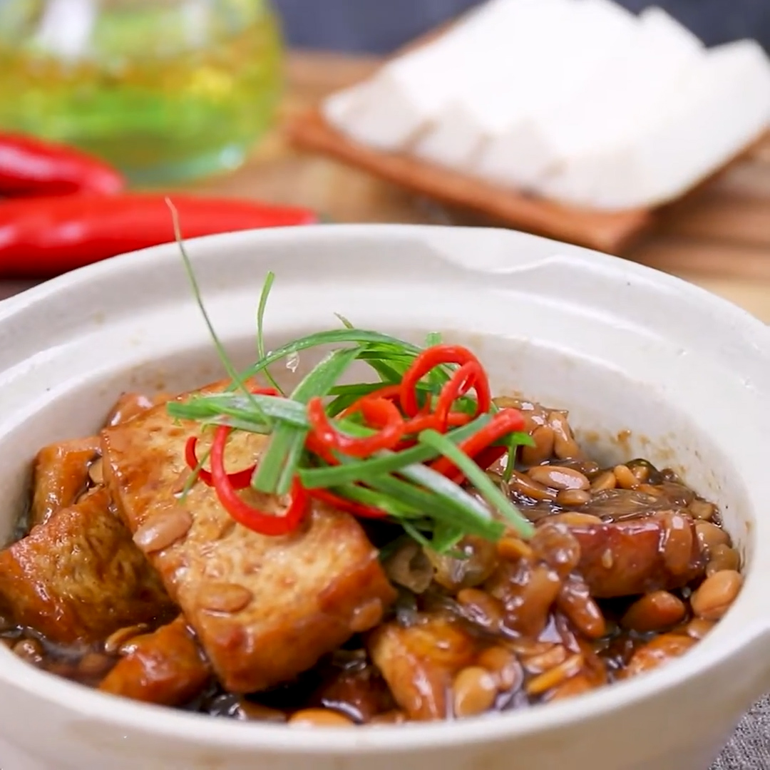 dau hu kho tuong hot 1