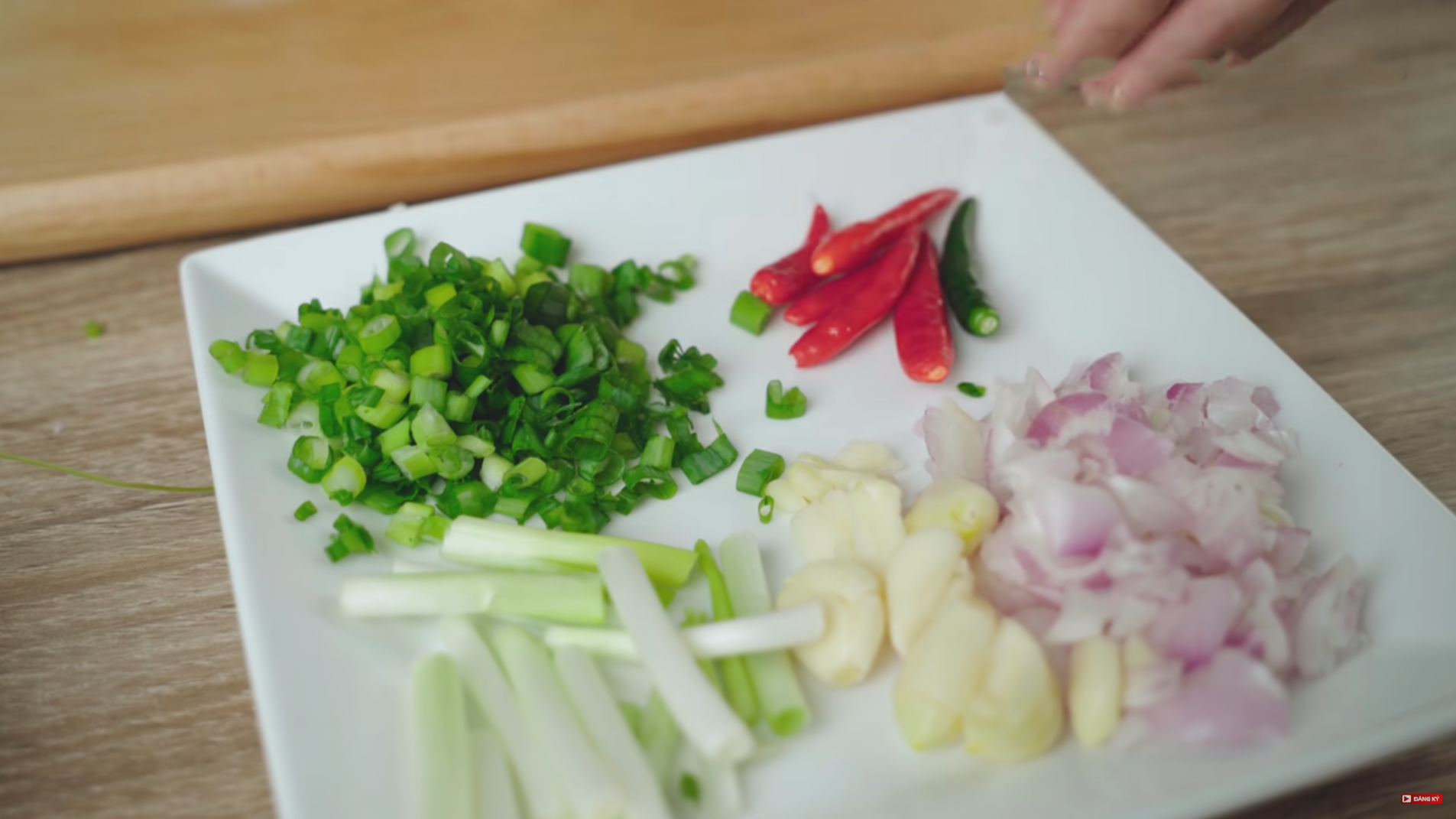 rau luoc kho quet 3