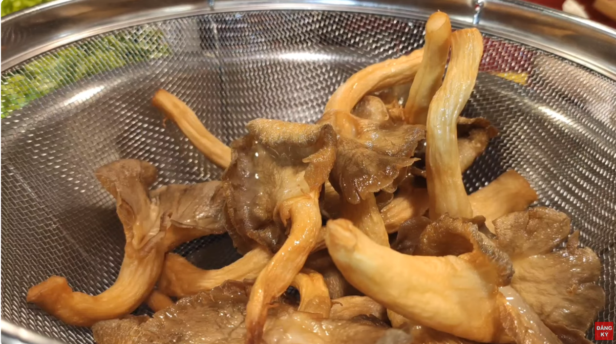 nấm rang muối